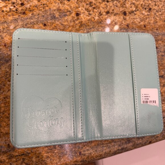 Frasier Sterling x Anthropologie Passport Case - Sporty Edition Golf Cart - Picture 3 of 5